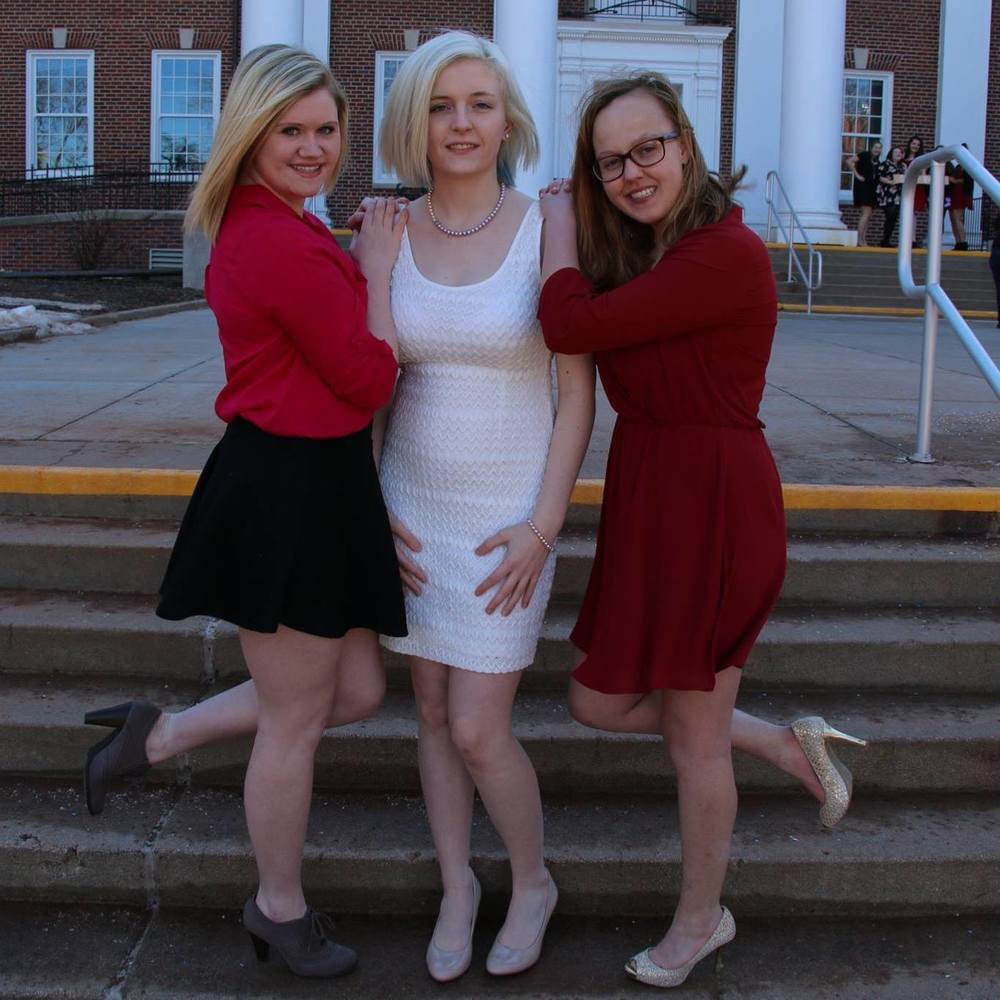 Meet your Posher, Stephanie